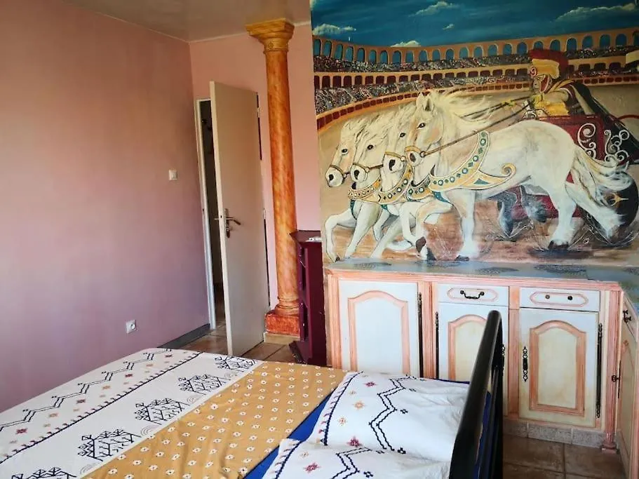 Air-Conditioning Room In An Apartment Of 4 Rooms Toulon France